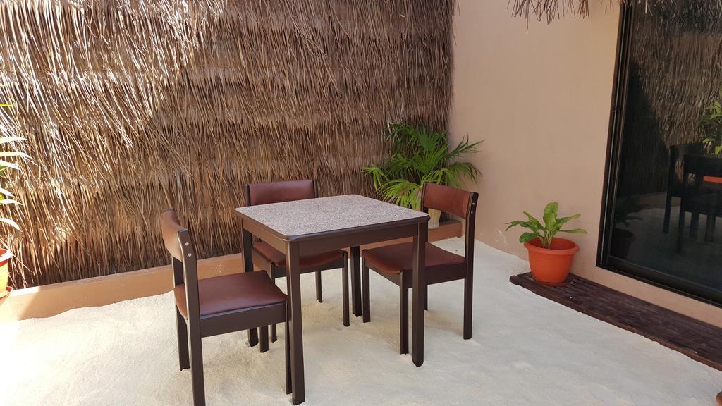 Siesta Beach Hotel Maafushi Exterior foto