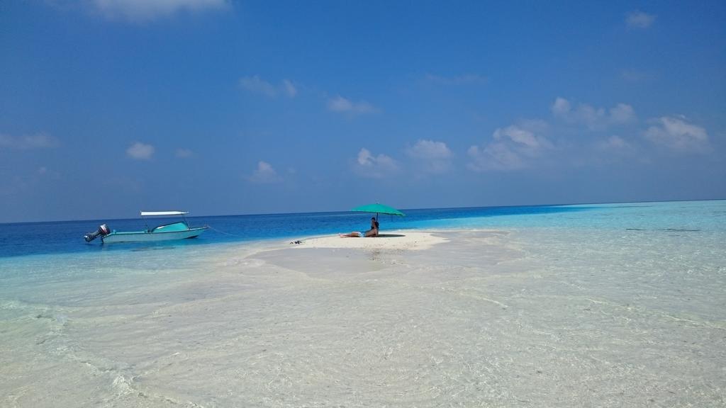 Siesta Beach Hotel Maafushi Exterior foto